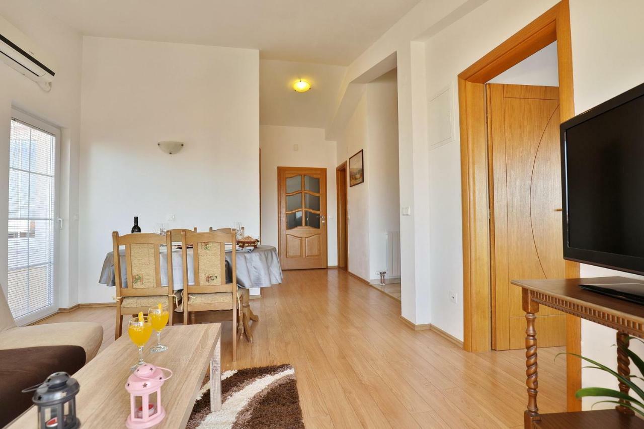 Apartments Dijana Zadar Eksteriør bilde