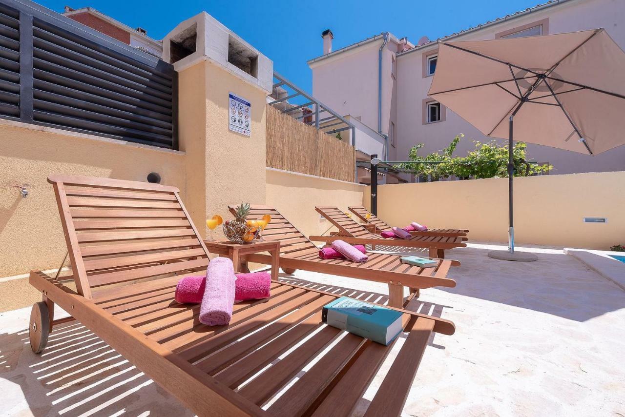 Apartments Dijana Zadar Eksteriør bilde