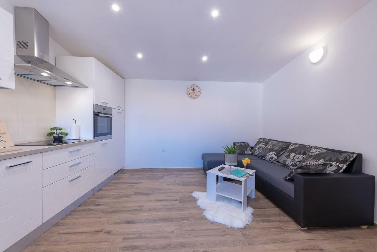 Apartments Dijana Zadar Eksteriør bilde