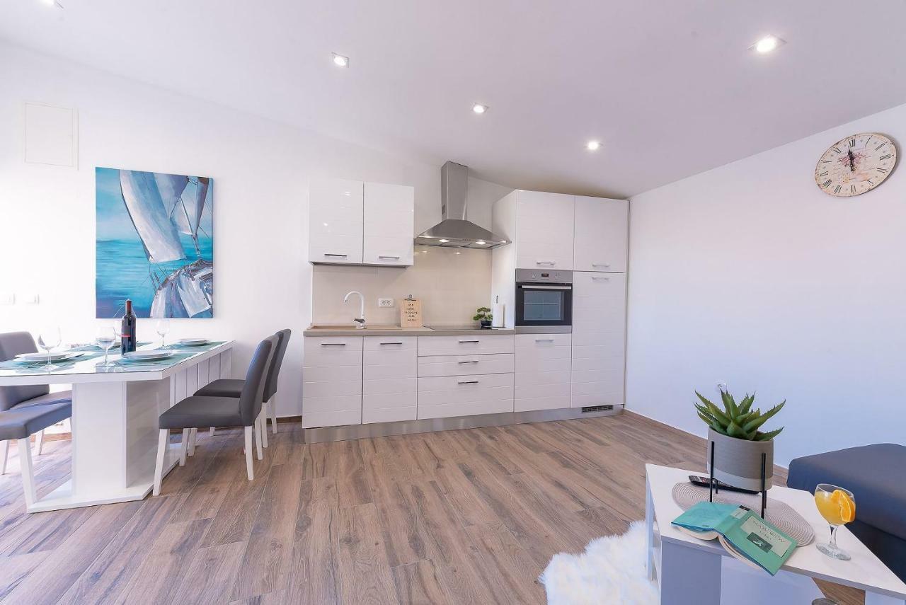 Apartments Dijana Zadar Eksteriør bilde